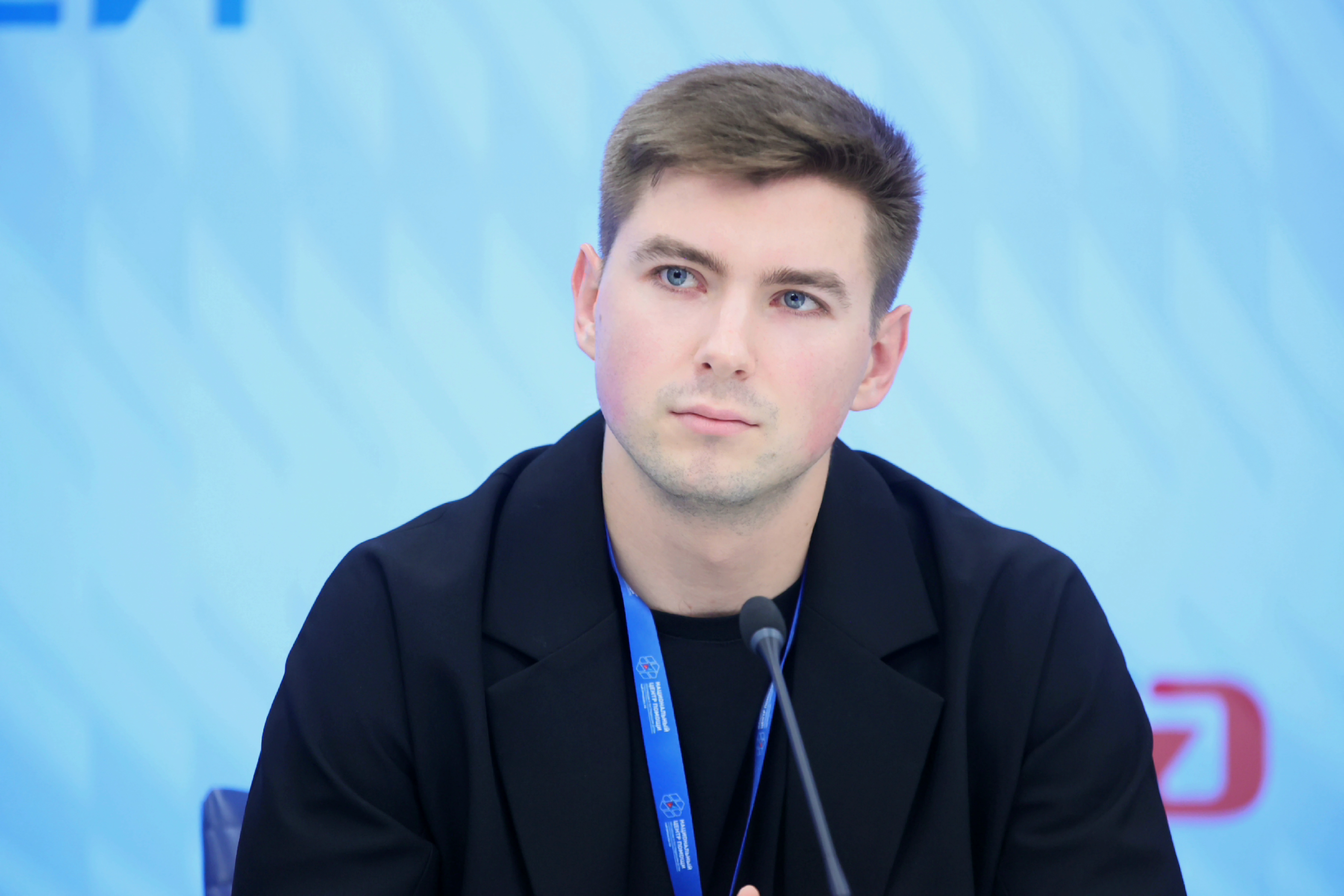 Александр Егоров